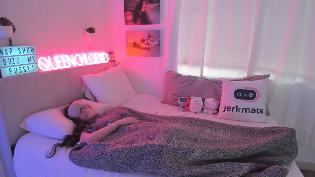 QueenChloeXO