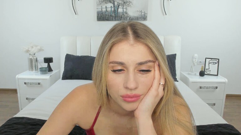 AlisAnne's Streamate show and profile