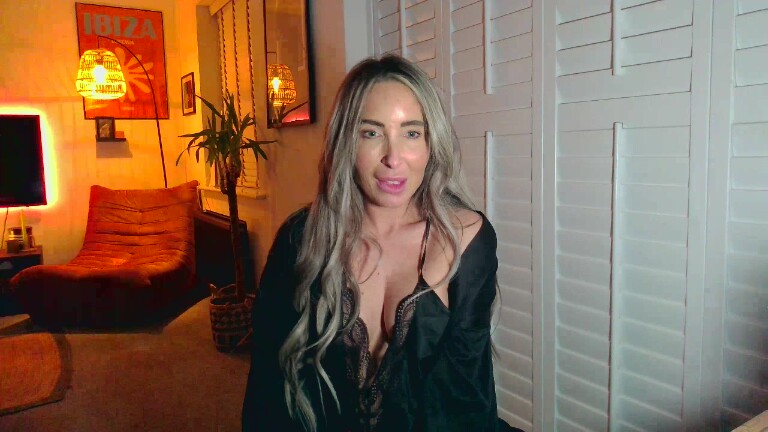 Femdomdixon's Streamate show and profile