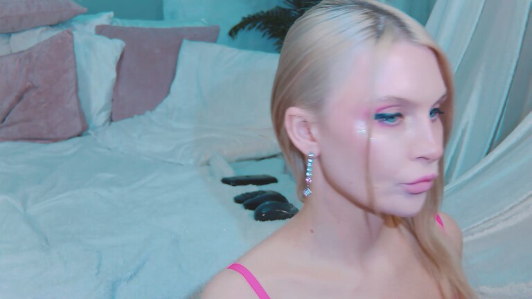 DenLina's Streamate show and profile